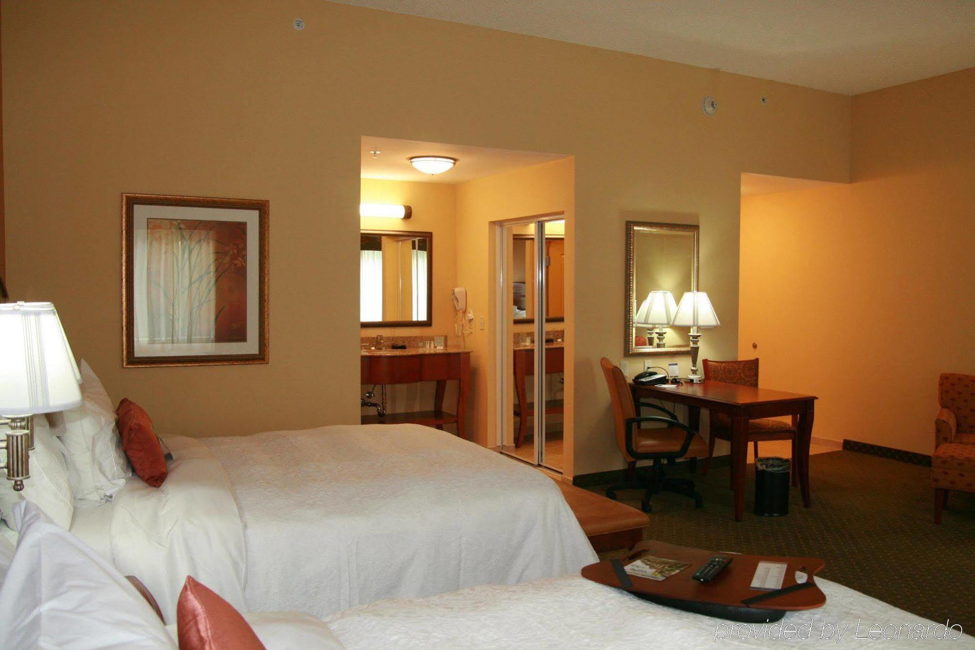 Hampton Inn & Suites Port Richey Habitación foto