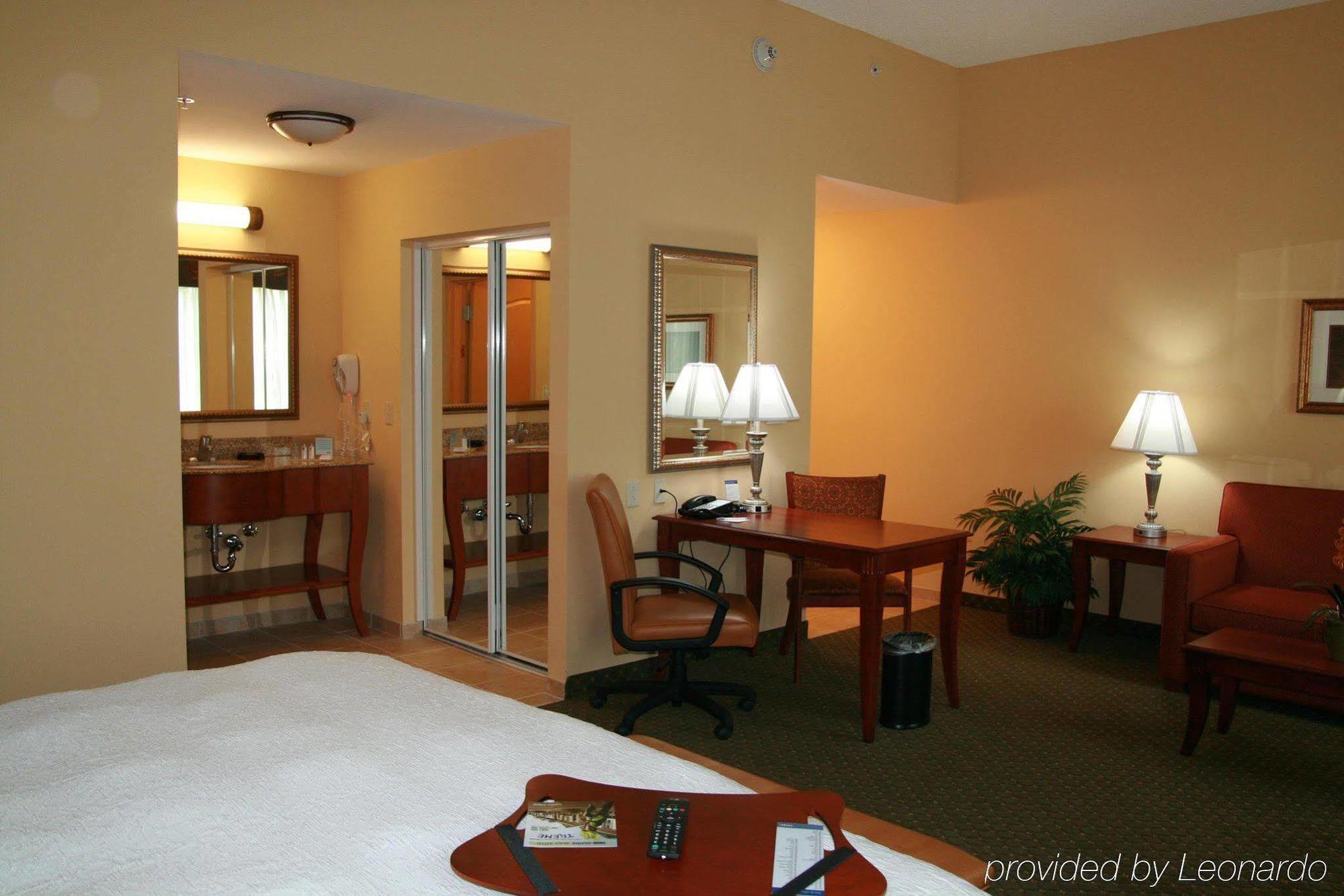 Hampton Inn & Suites Port Richey Habitación foto